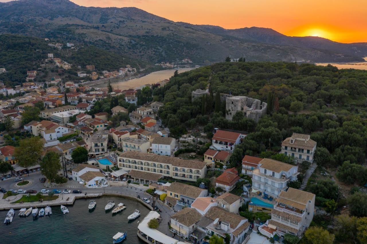 Melina Bay Boutique Hotel Kassiopi Exterior foto