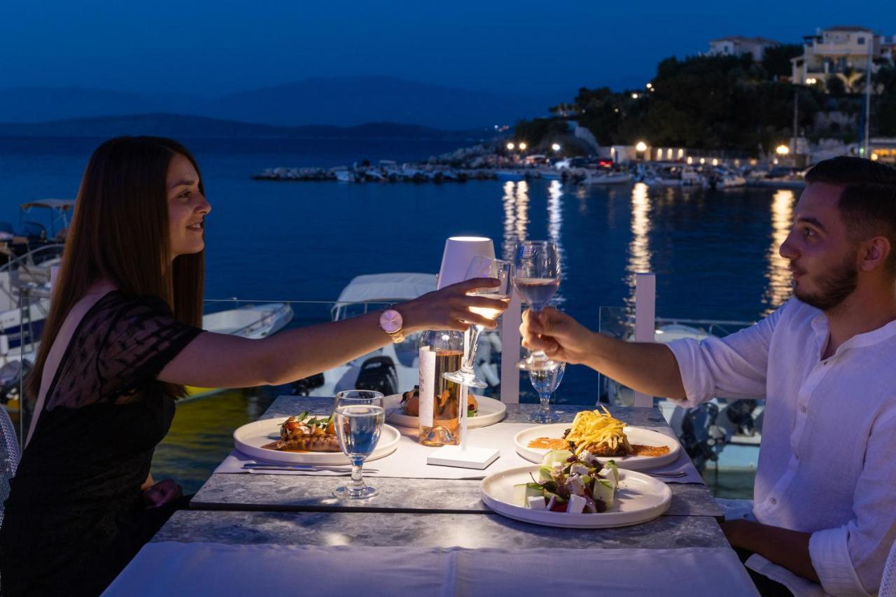 Melina Bay Boutique Hotel Kassiopi Exterior foto